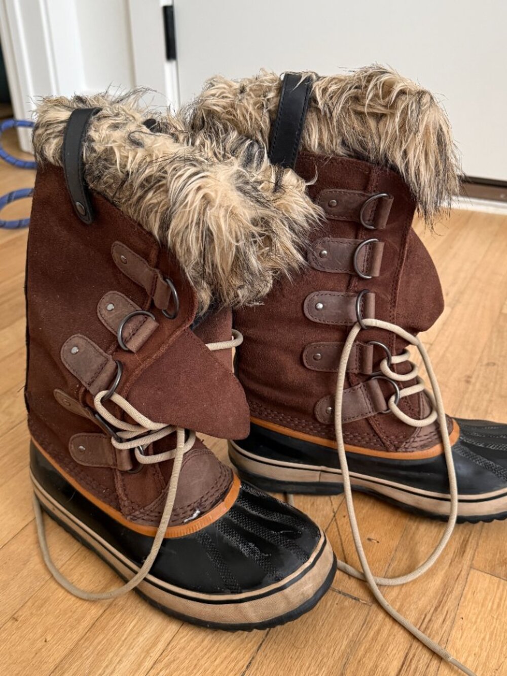 Sorel Joan of Arctic Boots Size 8